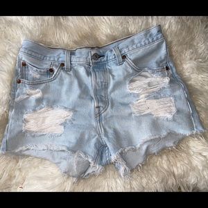Levi’s 501 distressed shorts